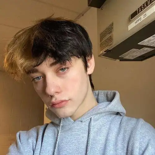 6686体育钻石作者Helena