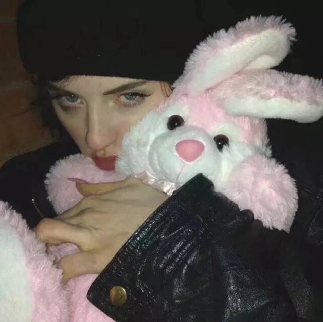 6686体育银牌作者Clementine