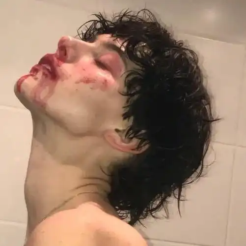 6686体育官网海外作者飞舞情缘