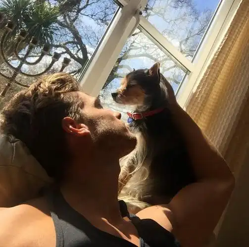 6686体育官网签约作者Oscar