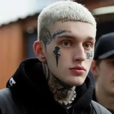 6686体育官网铁牌作者Stanley