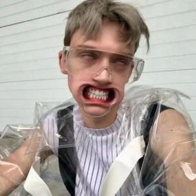 6686体育官网海外作者Greer