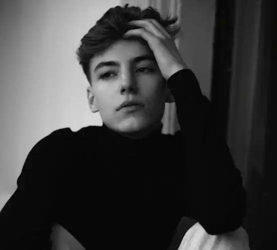 6686体育官网中级作者Alfie