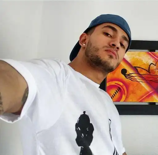 6686体育官网银牌作者Rose