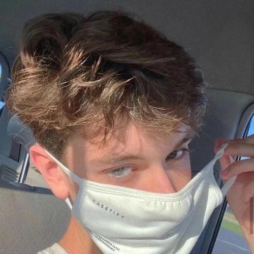 6686体育官网铜牌作者Brenda