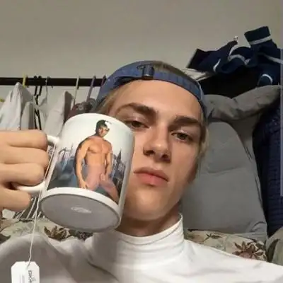 6686体育官网海外作者浅色夏沫