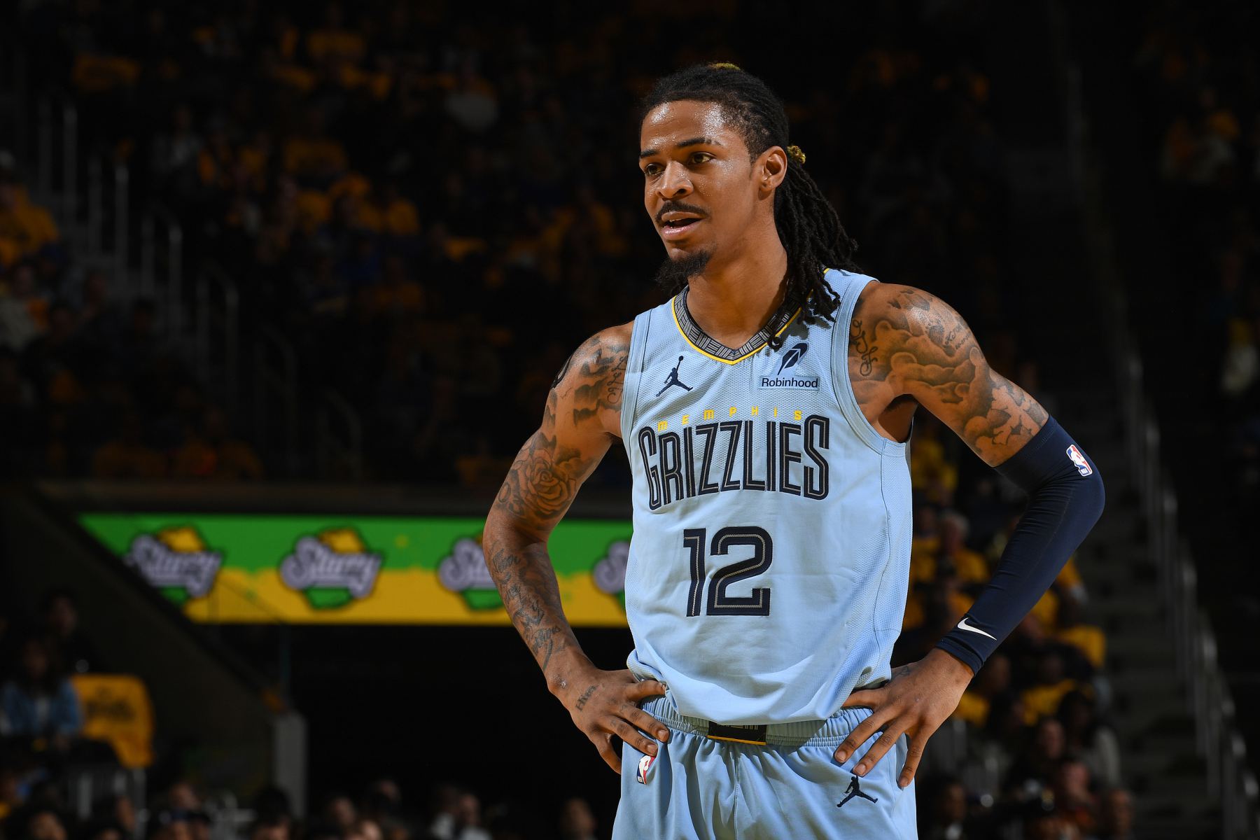 低迷！莫兰特过去5场竞赛只投进25球，但出现了29次差错