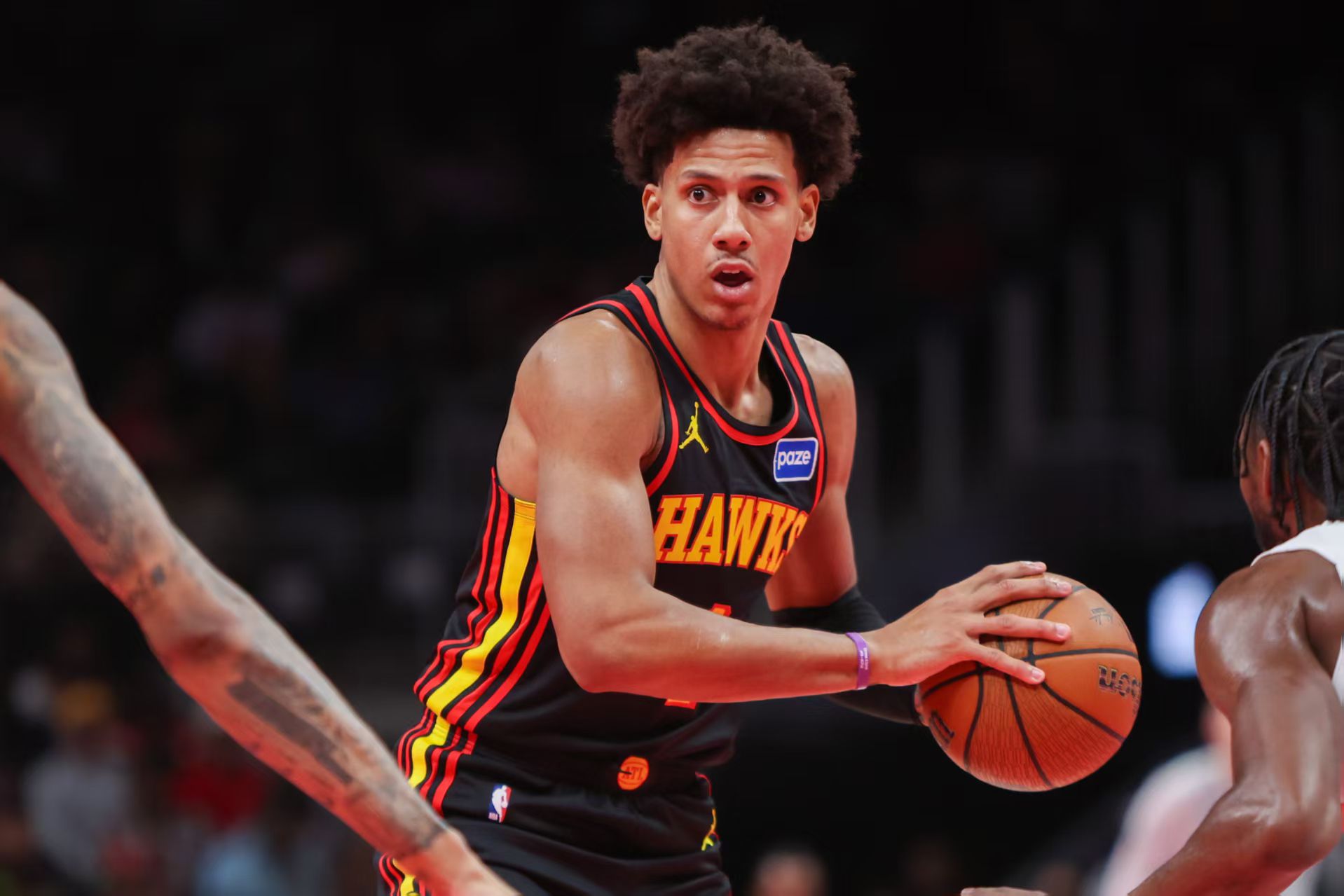 约翰逊90%命中率斩获24+10+8，成本世纪非五号位首人