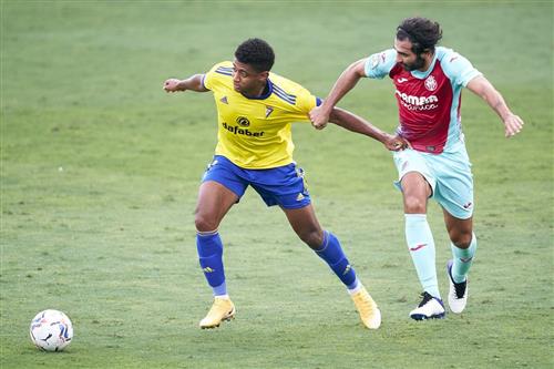 比利亚雷亚尔 vs 加的斯