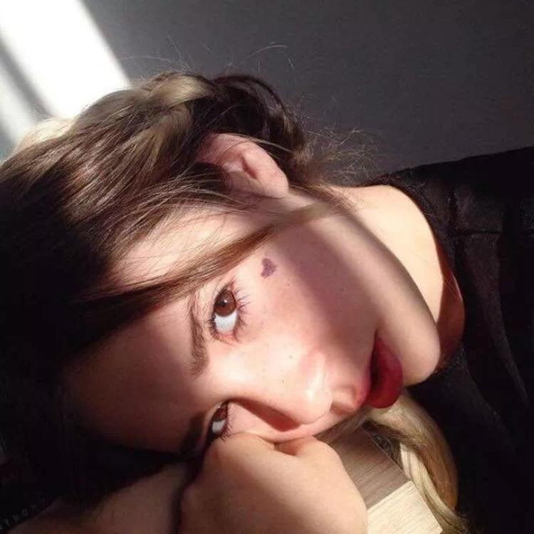 6686体育金牌作者Karen